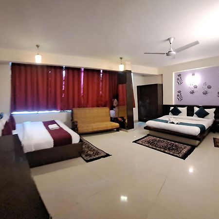 ניו דלהי Airport Hotel Port View מראה חיצוני תמונה