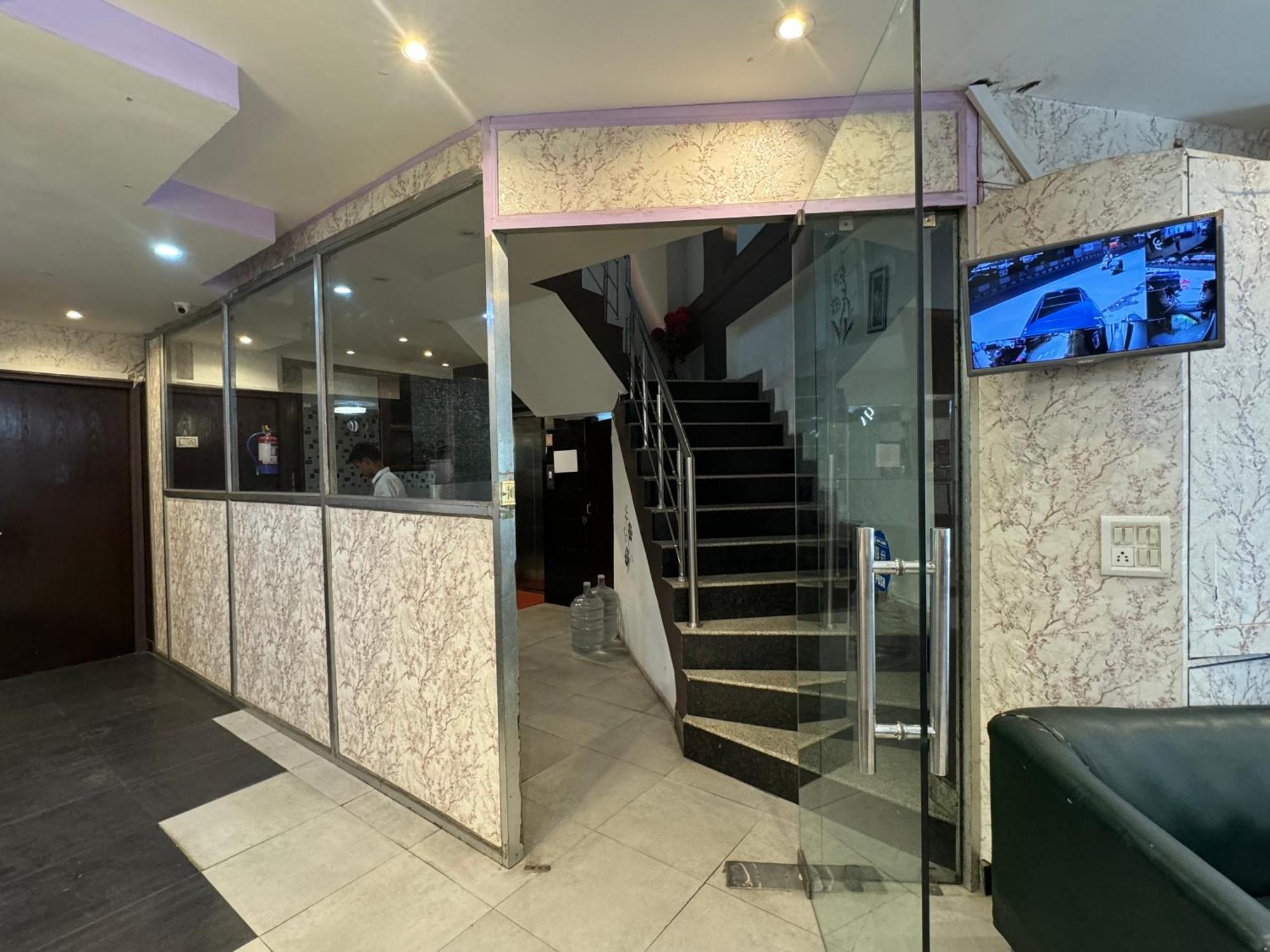ניו דלהי Airport Hotel Port View מראה חיצוני תמונה