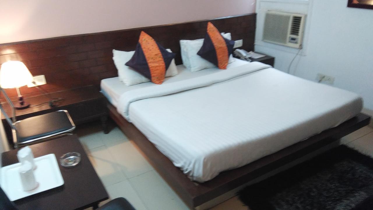 ניו דלהי Airport Hotel Port View חדר תמונה