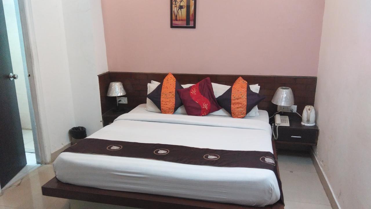 ניו דלהי Airport Hotel Port View חדר תמונה