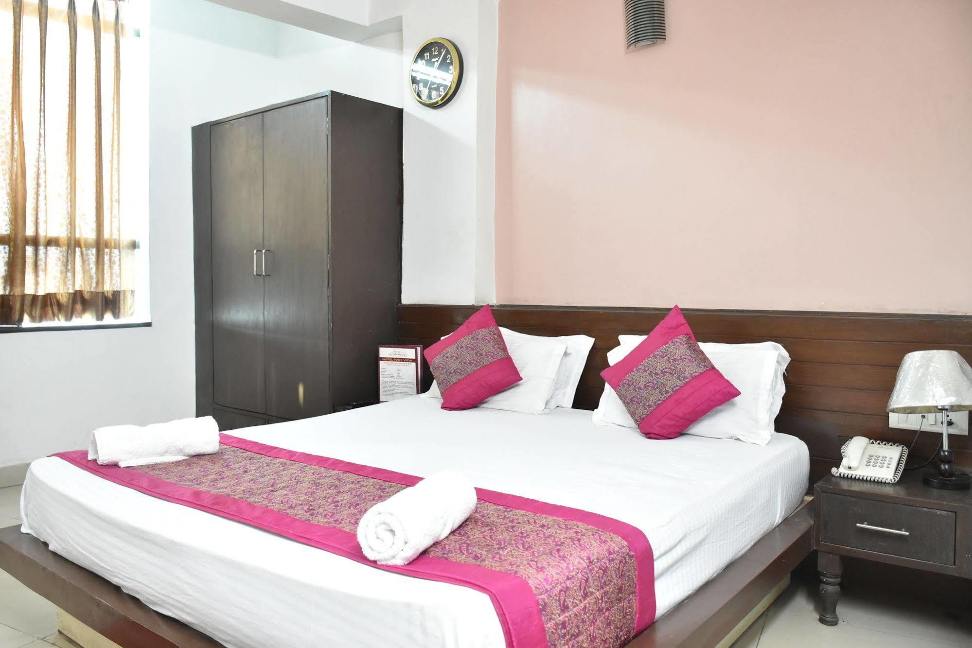 ניו דלהי Airport Hotel Port View מראה חיצוני תמונה